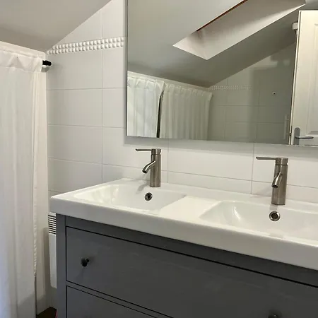 T3 Neuf A Urrugne, Proche Frontiere, Commerces Et Plage, Stationnement Gratuit. - Fr-1-239-931 Appartamento Urrugne