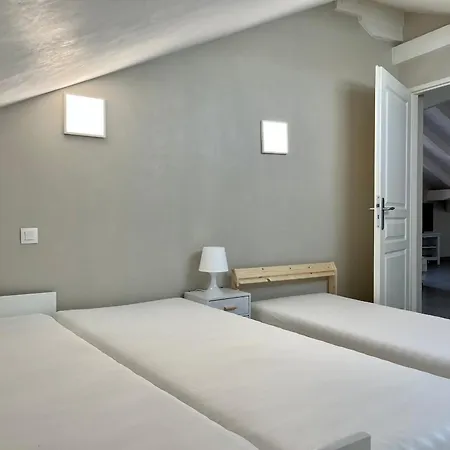 T3 Neuf A Urrugne, Proche Frontiere, Commerces Et Plage, Stationnement Gratuit. - Fr-1-239-931 Lejlighed